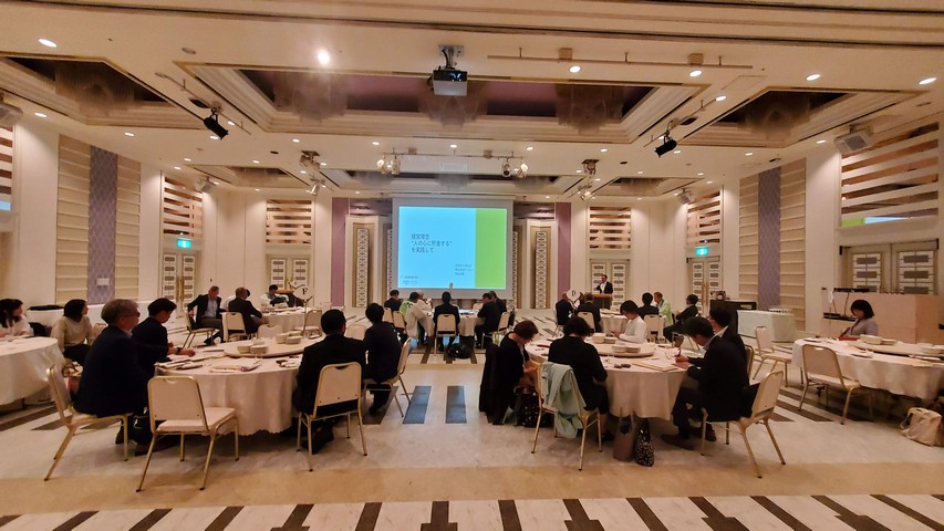 ����̗l�q(1)